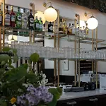 Le Barn Hotel