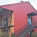 Le Barn Hotel