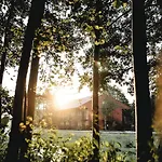 Le Barn Hotel Bonnelles
