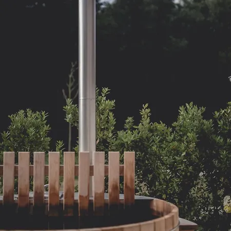 Le Barn Hotel Bonnelles