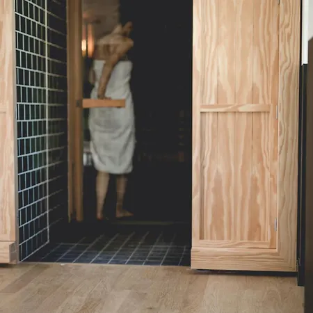 Hotel Le Barn Bonnelles