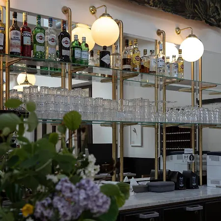 Le Barn Hotel
