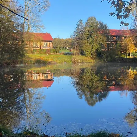 Le Barn Hotel