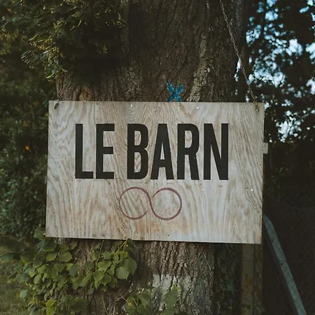 Le Barn Hotel
