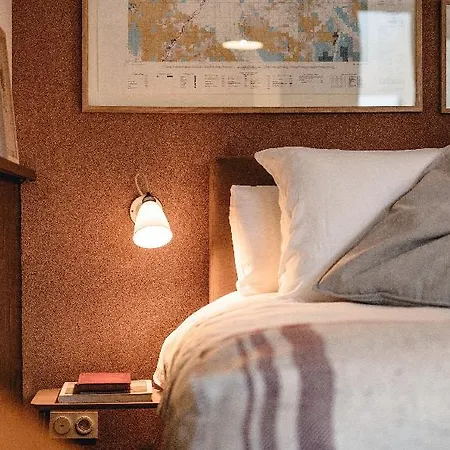 Le Barn Hotel 4*