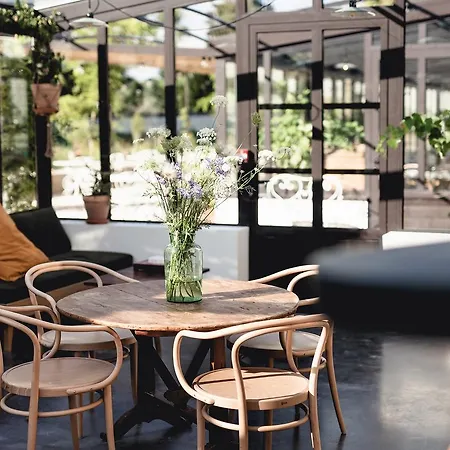 Hotel Le Barn Bonnelles